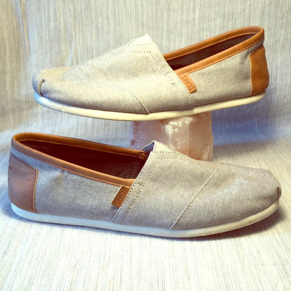 Mens Toms
